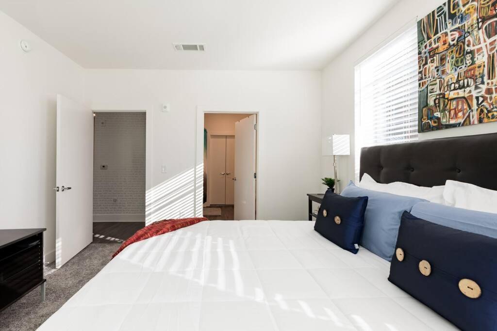 Apartment Luxury 2br 2ba Apt With Gym Pool & Free Parking Atlanta
