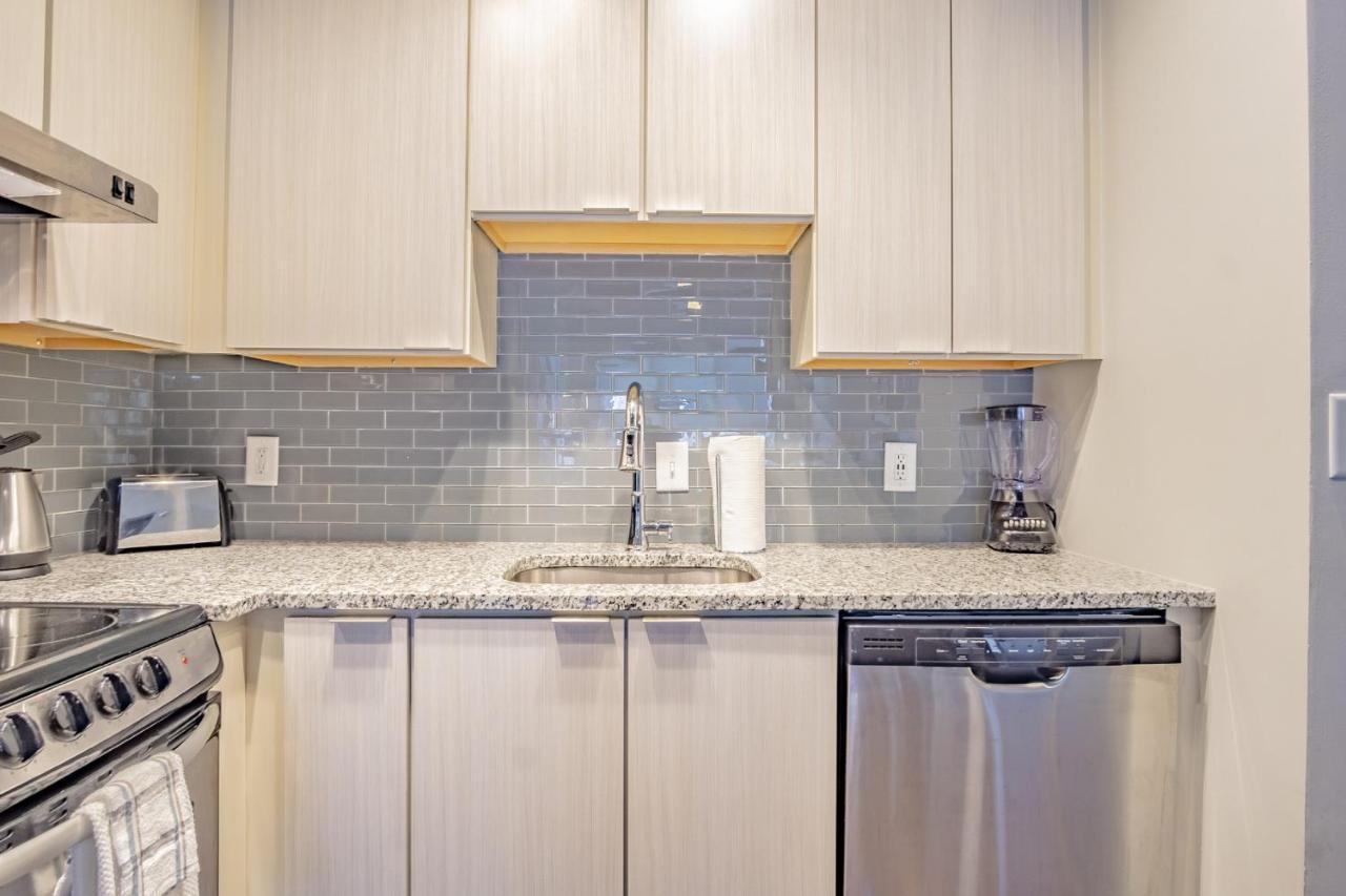 2br Fully Furnished - Great Location In Midtown Apts Apartment *