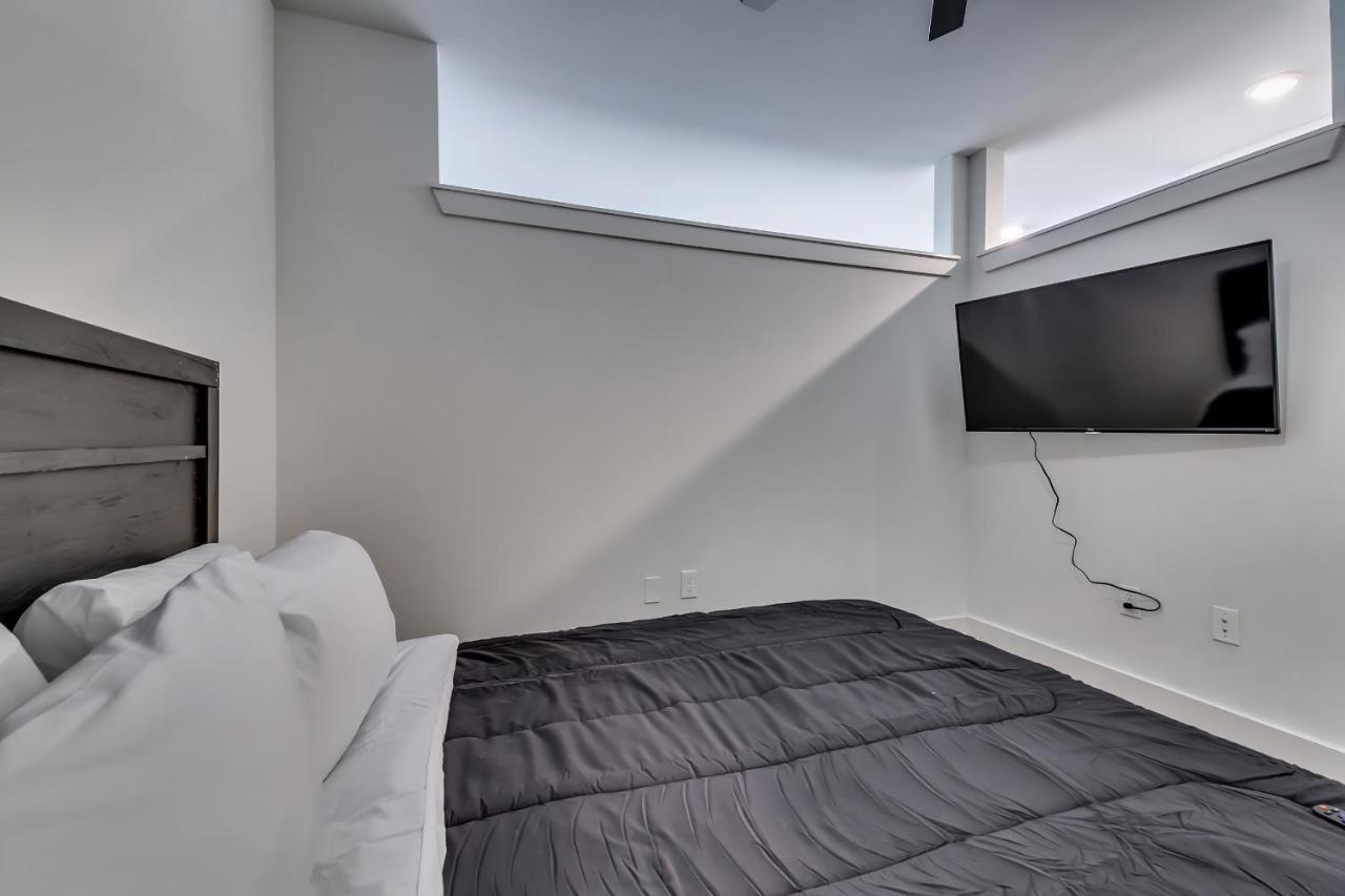Apartment Extravagant Atlanta Condo Atlanta