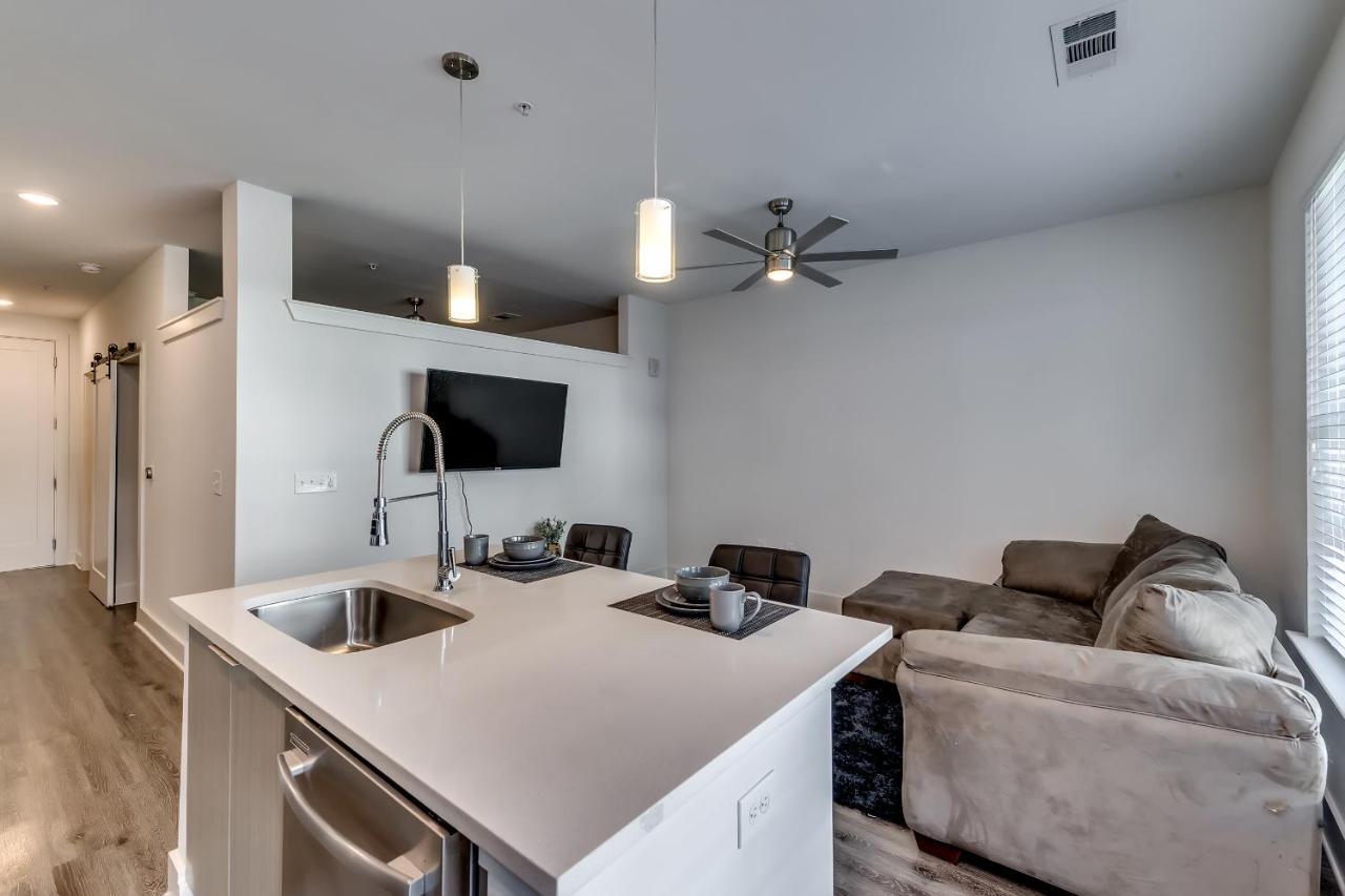 Extravagant Atlanta Condo Apartment Atlanta