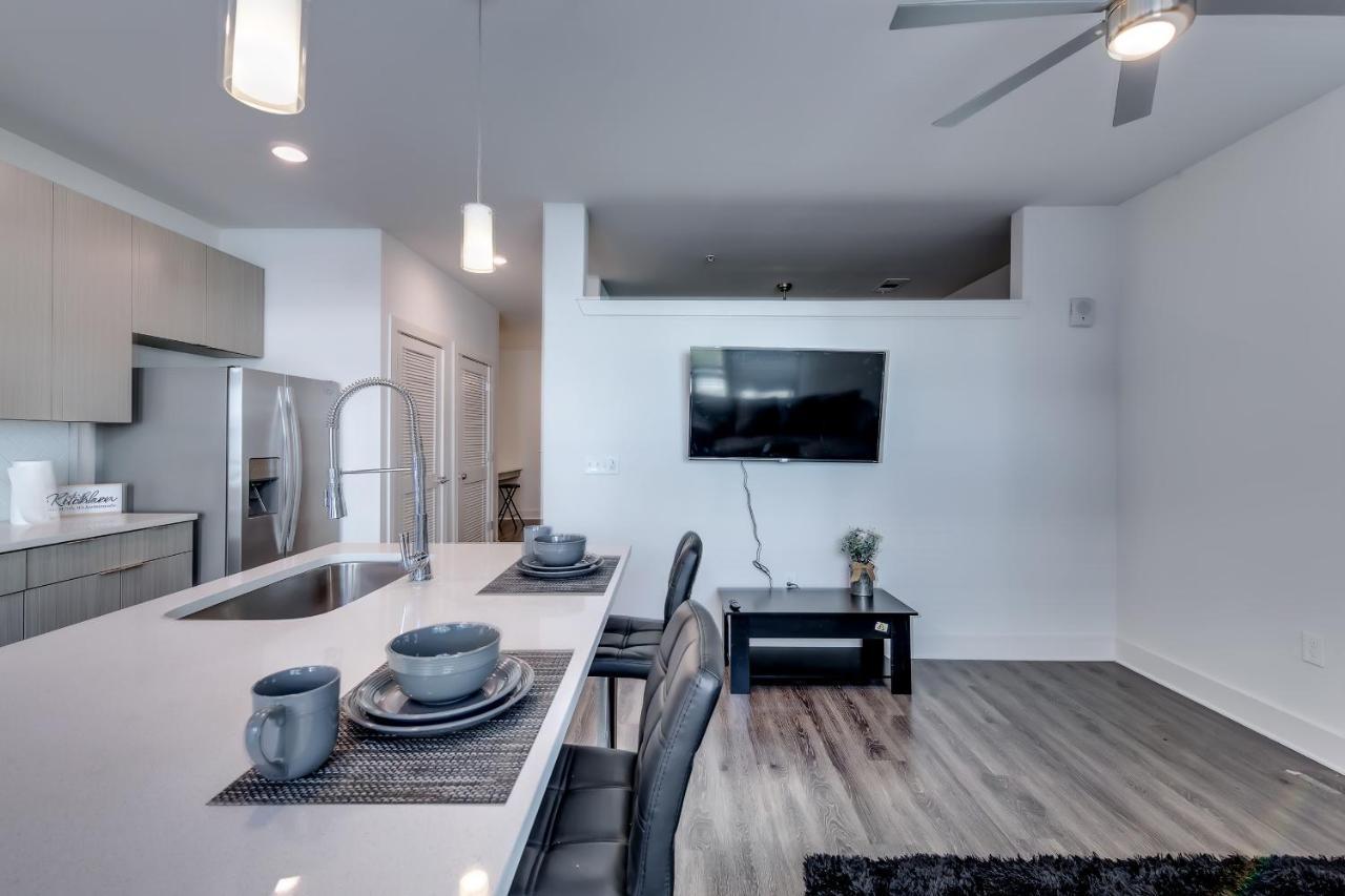 Apartment Extravagant Atlanta Condo Atlanta