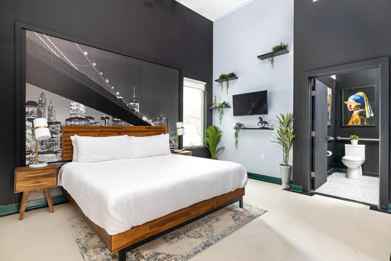 Esplanade Montane Midtown Palatial King Bed Loft Apartment Atlanta