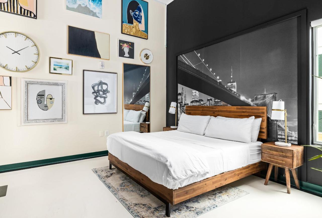 Apartment Esplanade Montane Midtown Palatial King Bed Loft
