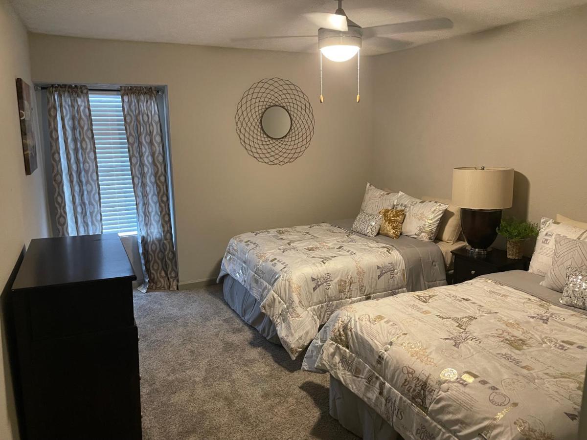 The Battery Walk In A Park King Bed Apartment