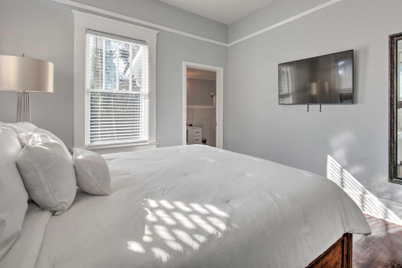 Cozy About 3 Mi To Dtwn Attractions! Holiday home