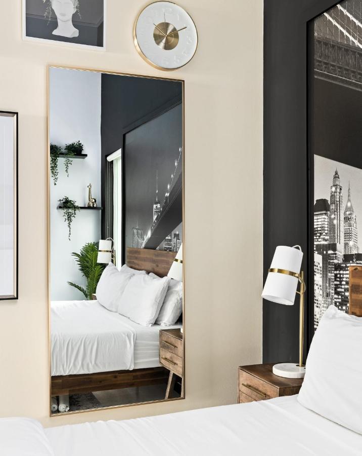Esplanade Montane Midtown Palatial King Bed Loft