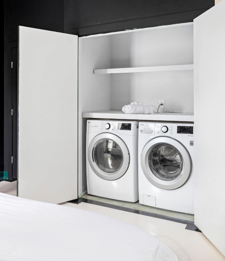 Apartment Esplanade Montane Midtown Palatial King Bed Loft *