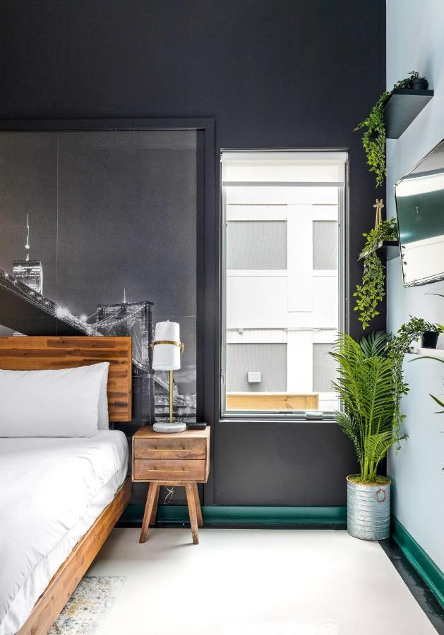 Apartment Esplanade Montane Midtown Palatial King Bed Loft *