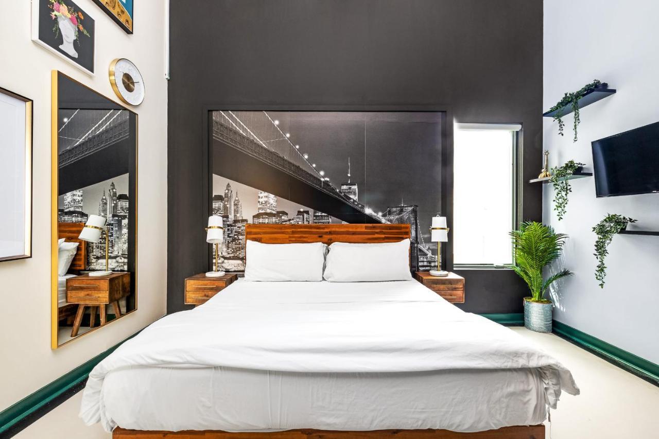 Apartment Esplanade Montane Midtown Palatial King Bed Loft *