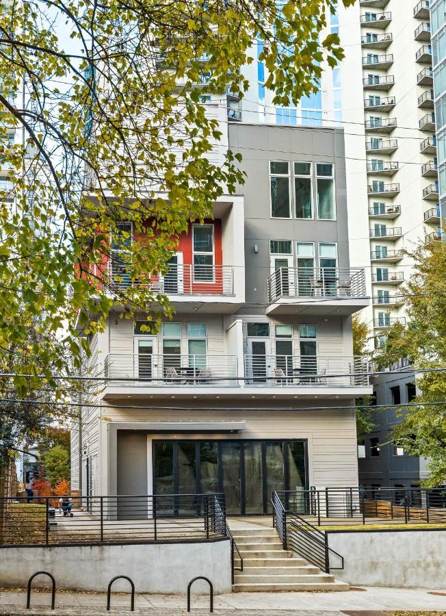 Esplanade Montane Midtown Palatial King Bed Loft