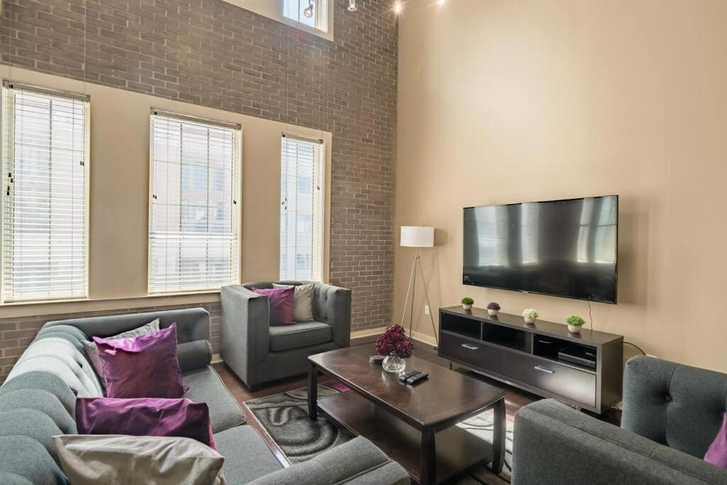 Spacious Loft In The Heart Of Atlantic Station-Atlanta * Atlanta