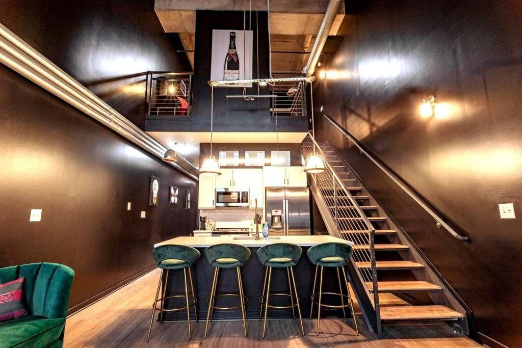 Gucci Loft *