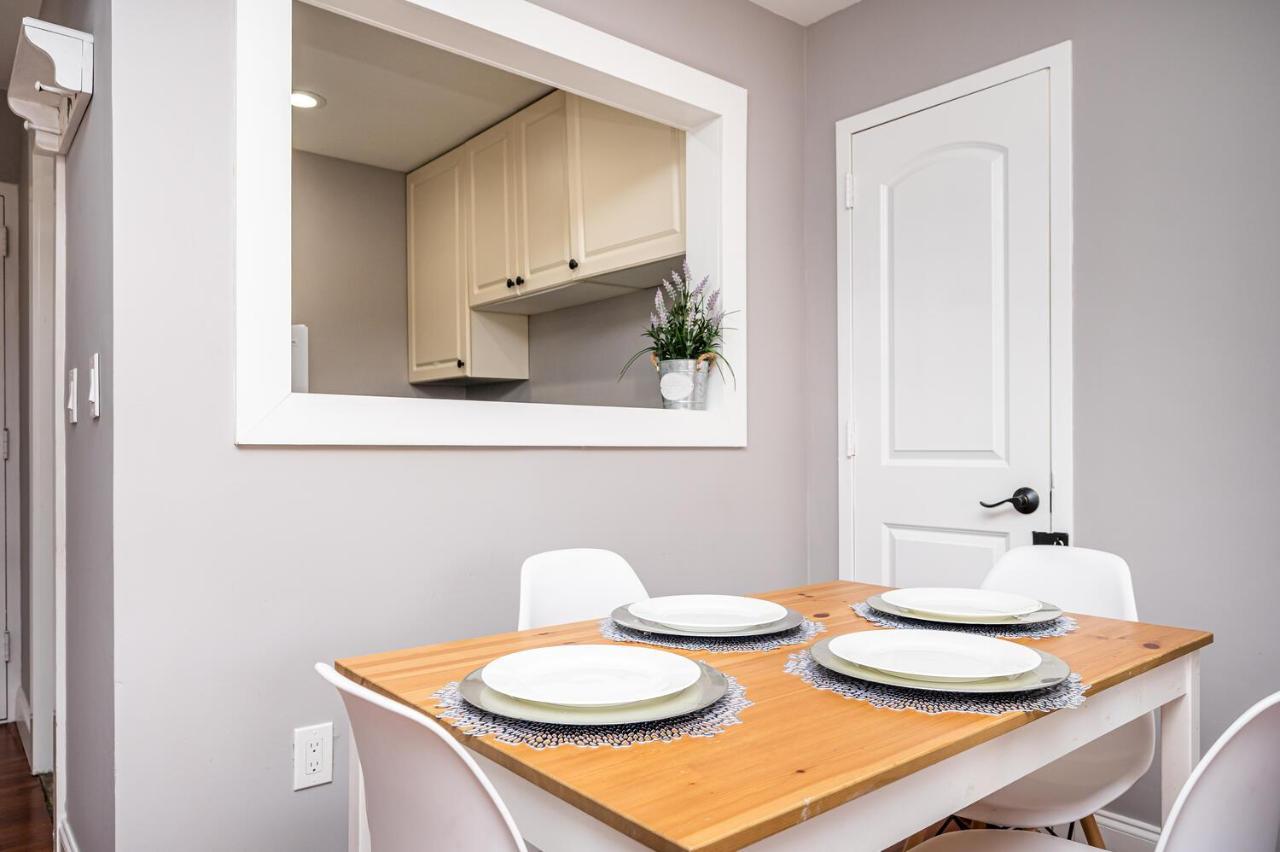 Downtown! View! Paid Onsite Parking Lm405 *