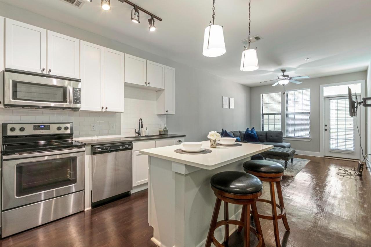 Luxury Buckhead Deluxe Apartment Atlanta