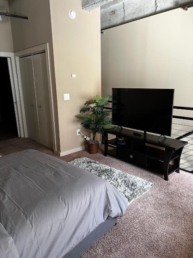 Apartment Spacious Loft In The Heart Of Atlantic Station-Atlanta