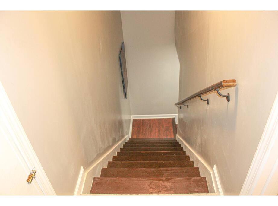 Lovely 3br 3ba Minutes From Airport/downtown Holiday home