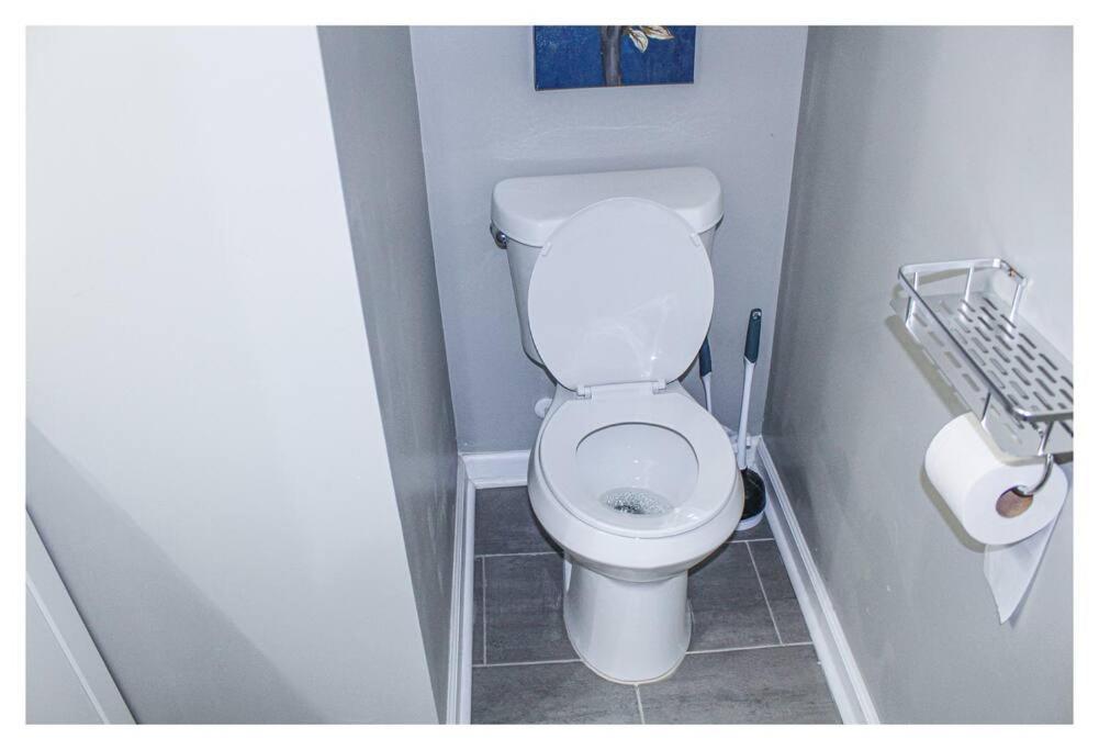 Lovely 3br 3ba Minutes From Airport/downtown Holiday home *