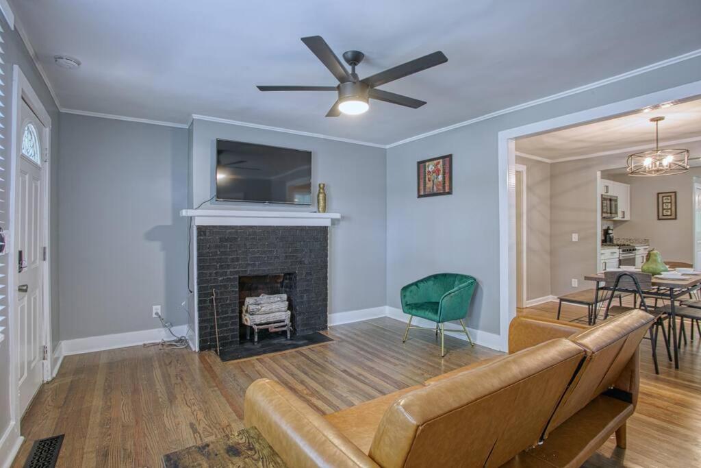 O-amazing Spacious With Selfie Close To Downtown Atl Holiday home
