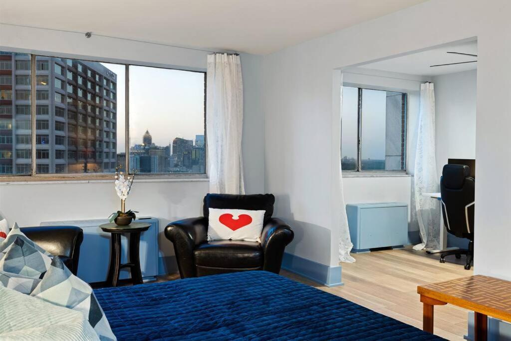 2208-top Flr-work/game Sta-600 Mb-1 Free Park-king Apartment Atlanta