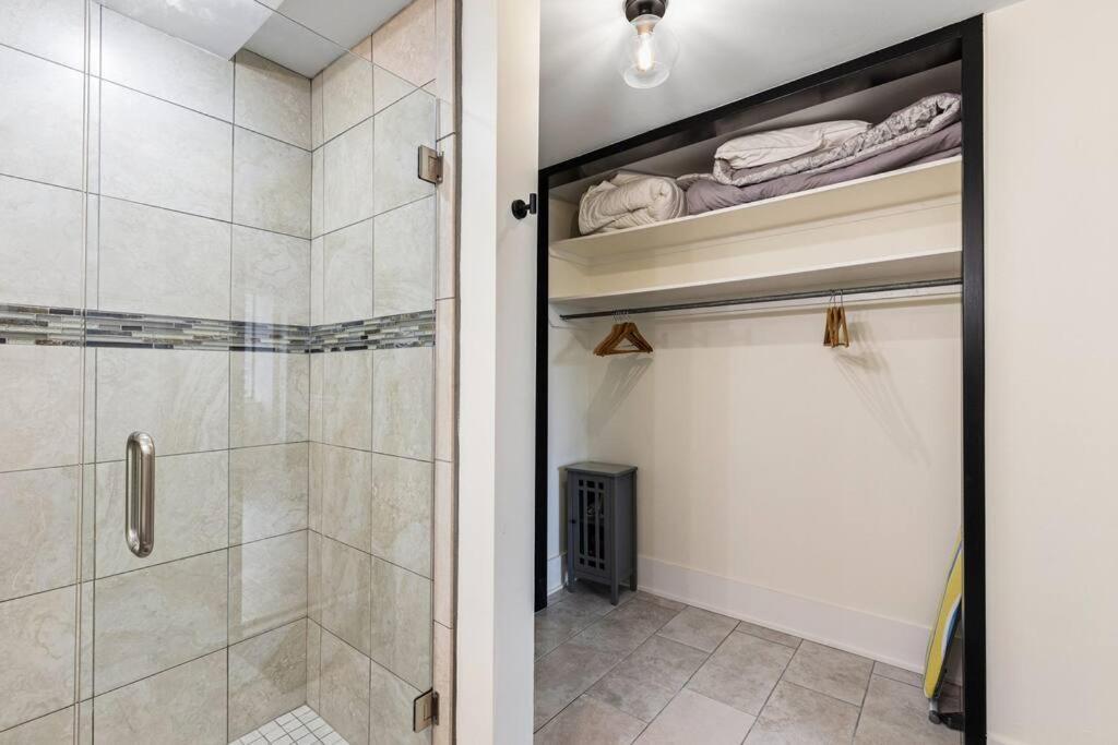 Apartment 1109-extra Lg-king Bed-1 Free Park-fast Wifi-dtw *