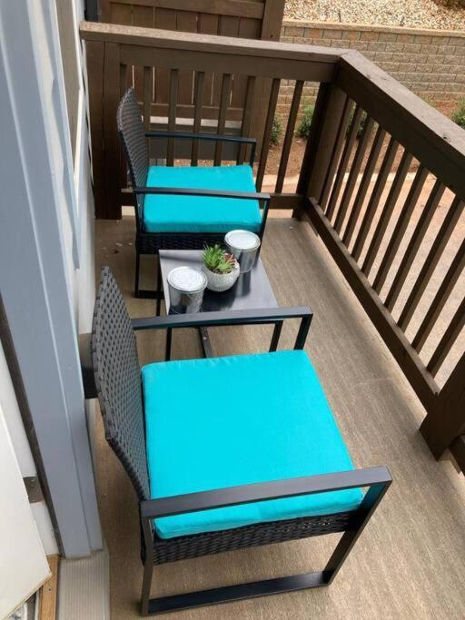 Apartment Catch A Vibe In Downtown