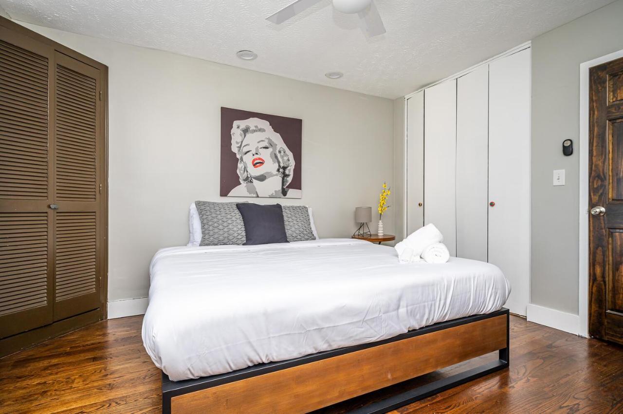 Apartment Atl Downtown! View! Onsite Parking! Pool! Lm1k1q