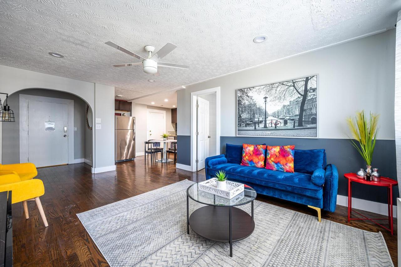 Atl Downtown! View! Onsite Parking! Pool! Lm1k1q *