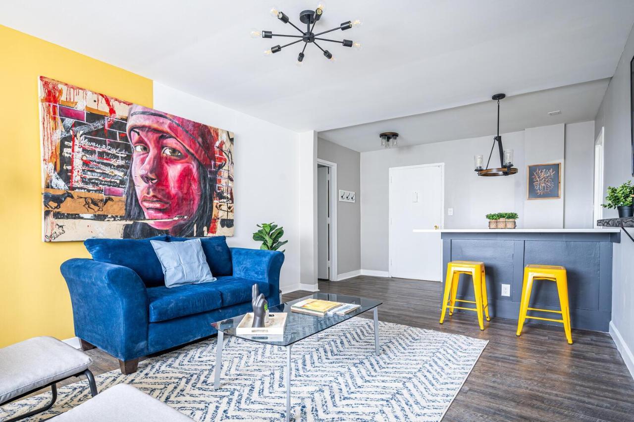 Atl Downtown! View! Onsite Parking! Pool! Lm1k1q Atlanta