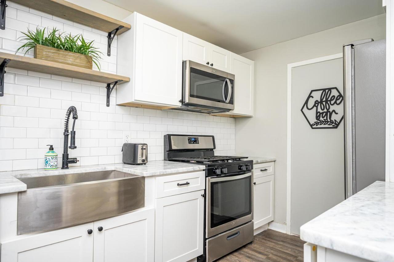 Apartment Atl Downtown! View! Onsite Parking! Pool! Lm1k1q *