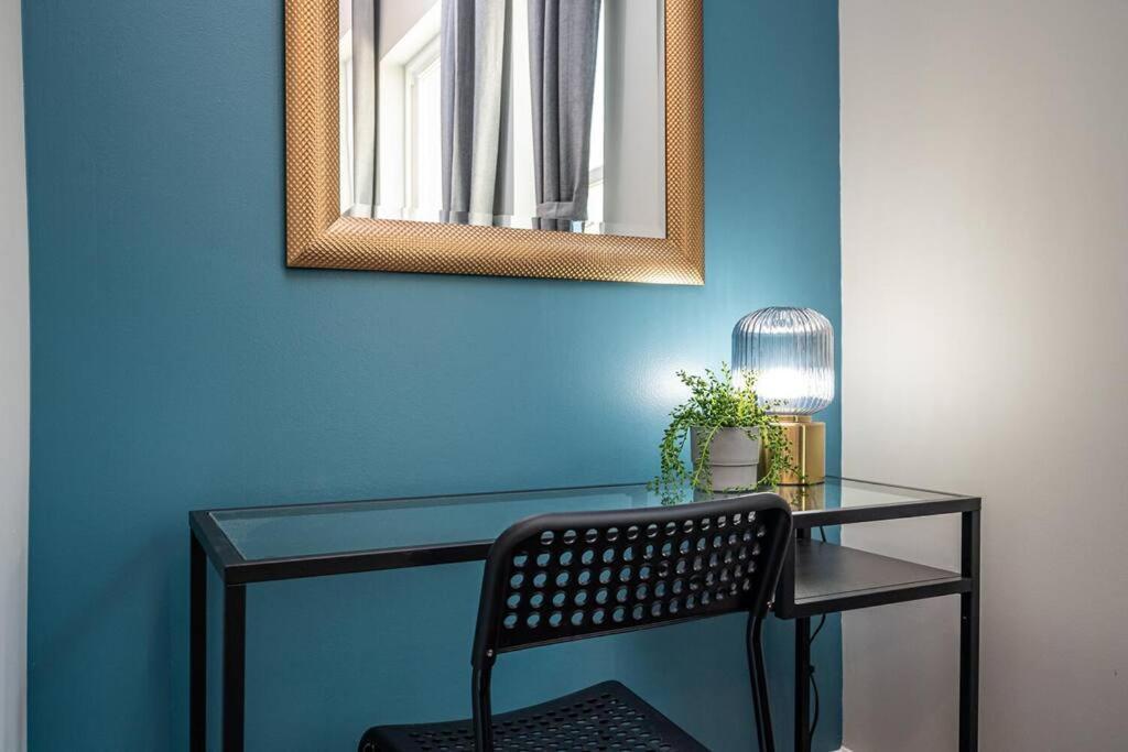 Balcony With K-bed Atl Downtown Gated Townhome 456#10 * Atlanta