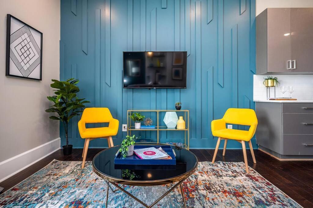Balcony With K-bed Atl Downtown Gated Townhome 456#10 Holiday home