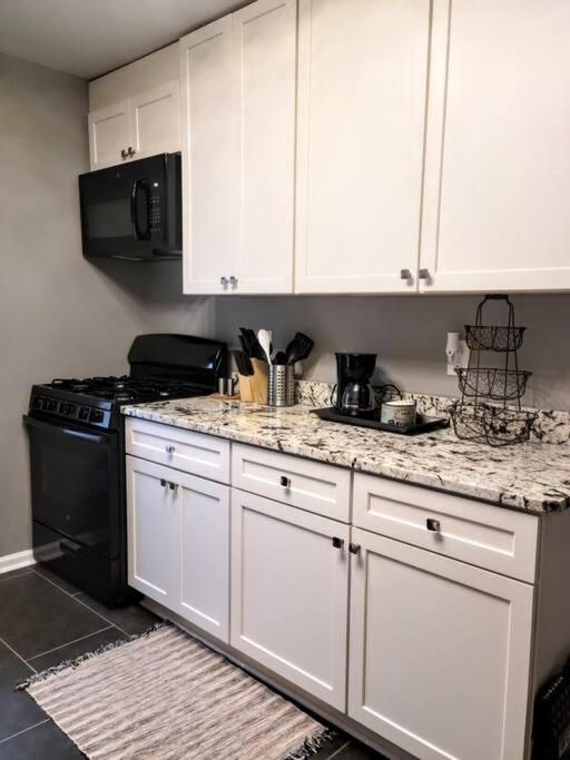 Downtown Atl 6 Minutes From Mercedes Stadium Apartment