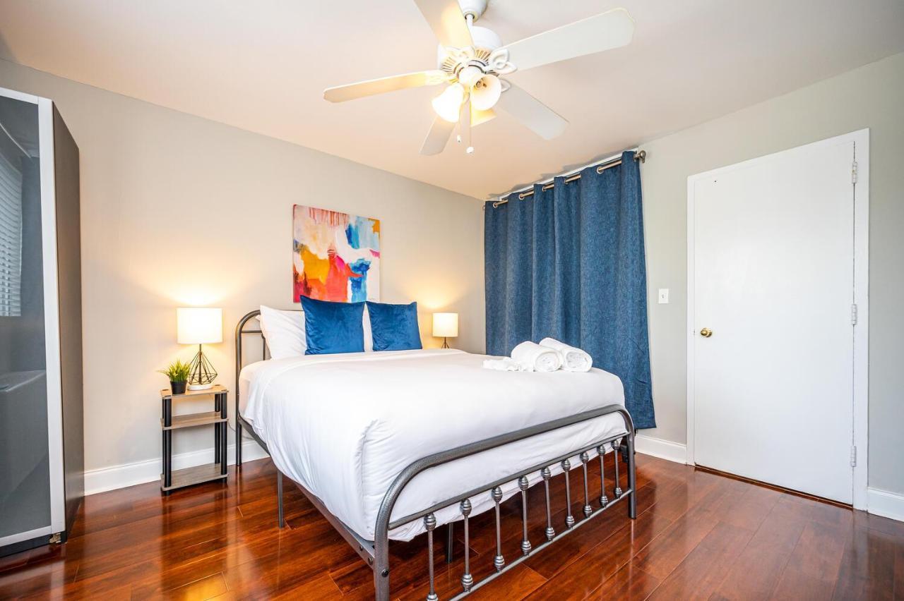 Downtown Atl W Pool King Bed Lm1k2t Holiday home