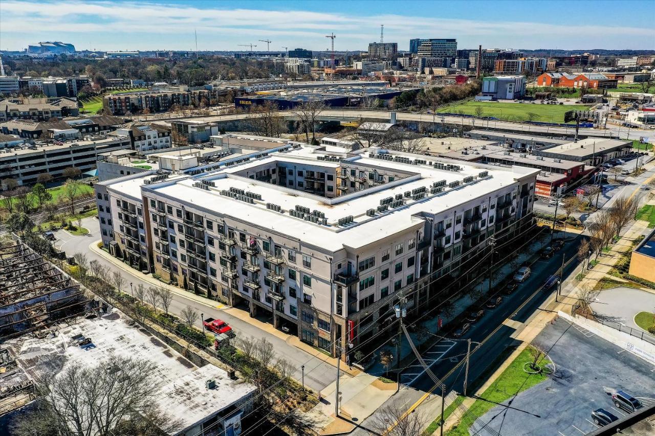 Frontdesk Radius West Midtown Apts Atlanta Apartment *