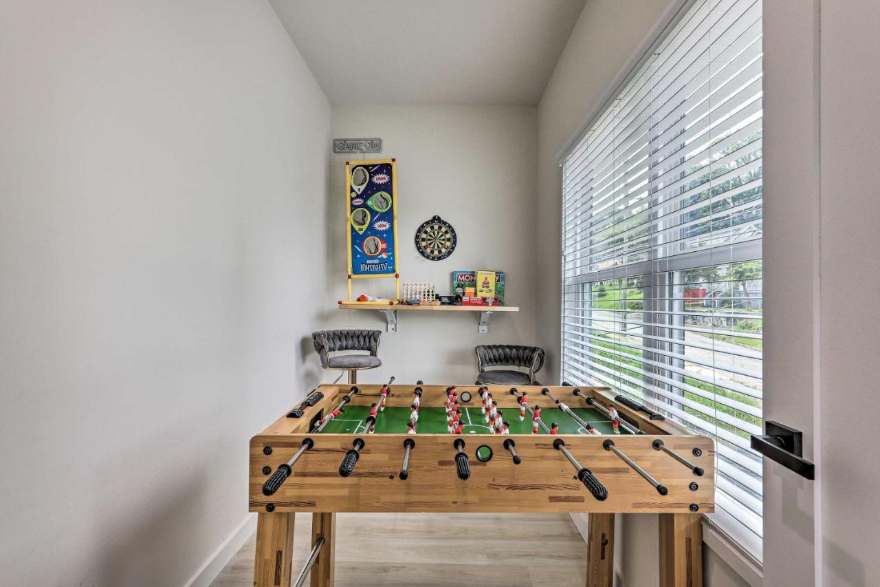 Holiday home Luxury Smart 2 Miles To Downtown Atlanta!