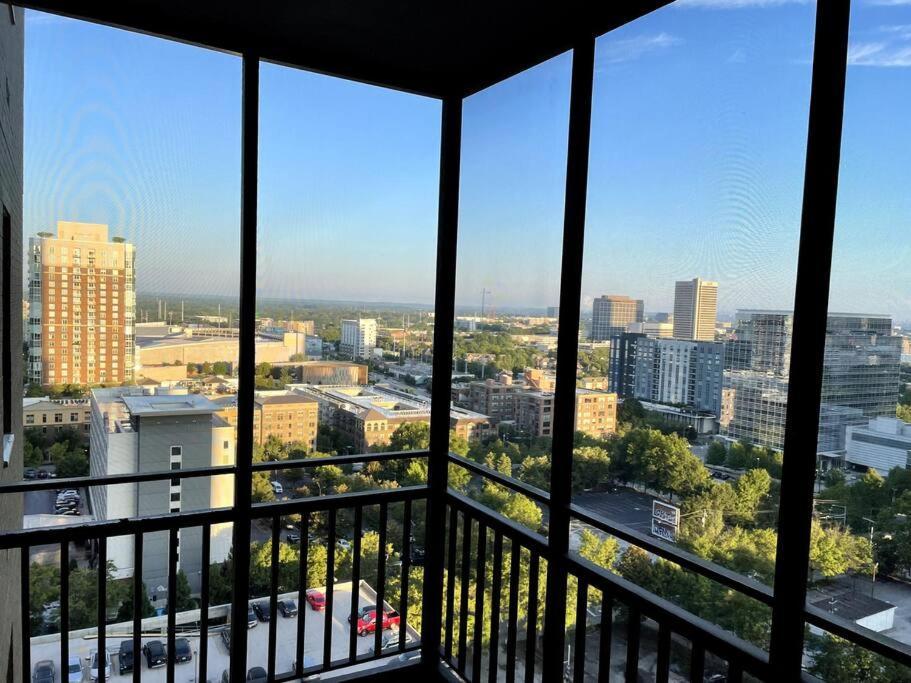 Apartment Away From Downtown Atl 16th Floor Atlanta