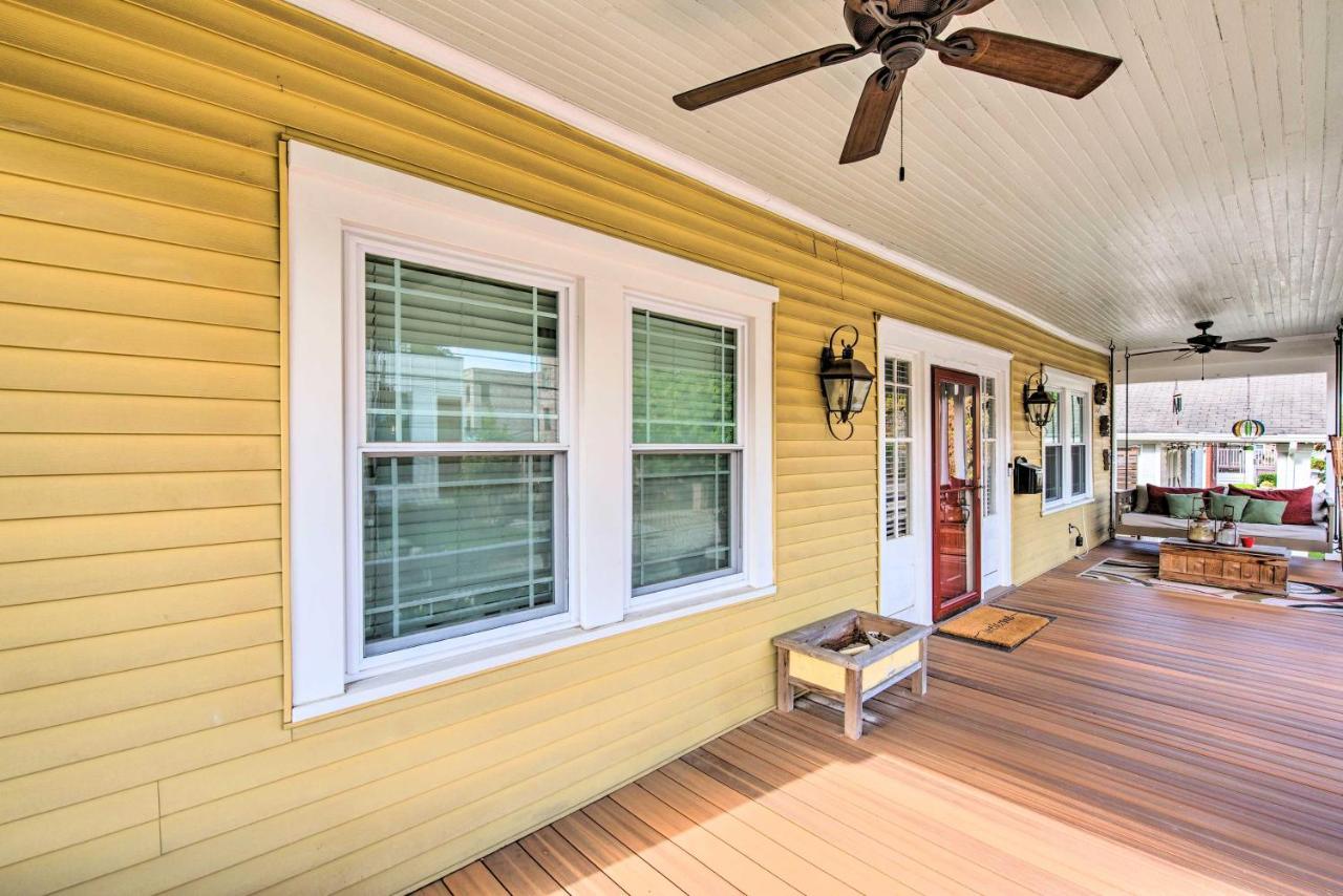 Holiday home Chic With Fire Pit - Near Midtown! Atlanta