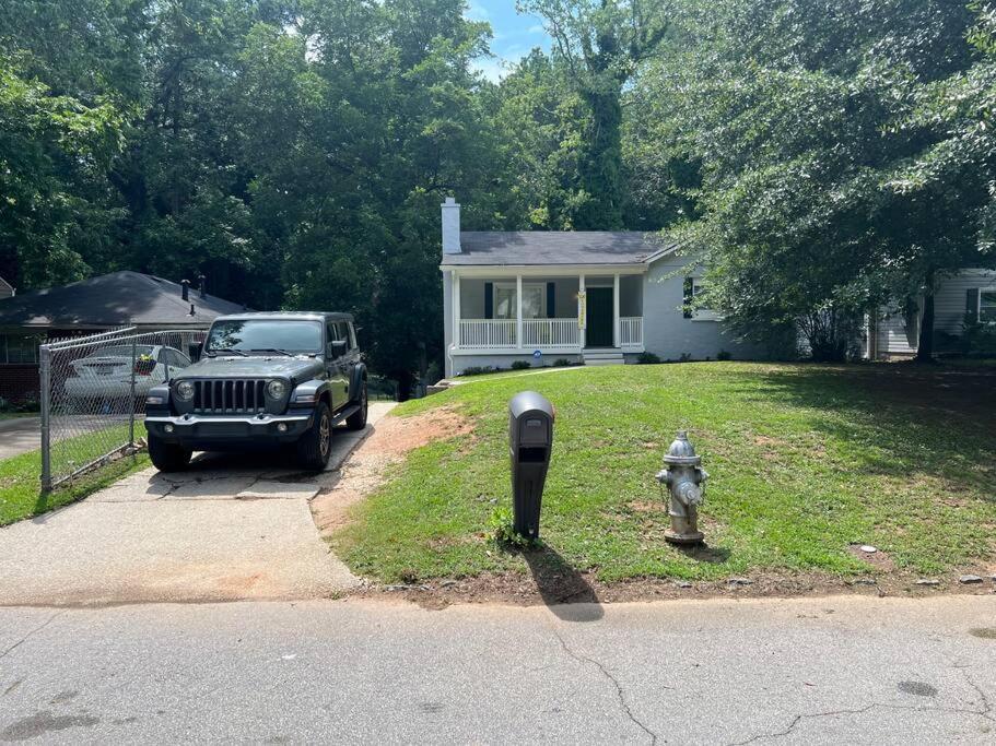 Downtown Getaway With Car Option! *