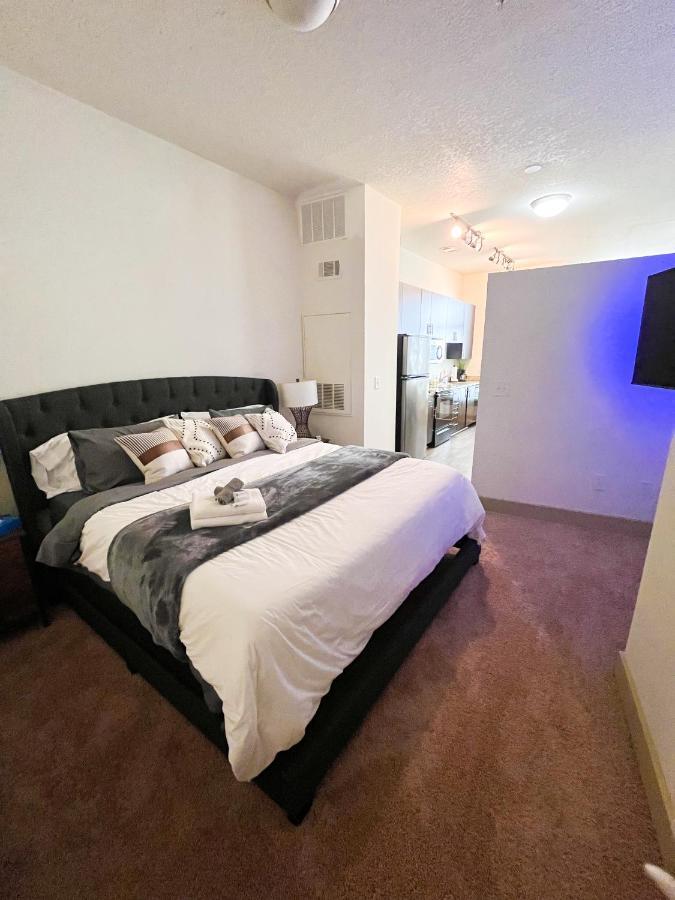 Apartment Upscale Buckhead Loft 1Bed1Bath Sleeps 5-6, With Balcony & Free Parking For 1 Car Atlanta