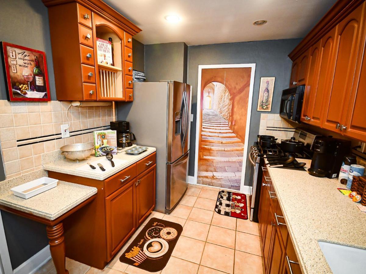 Perfect Dtwn 2 Bed With Cali King Bed And Gym