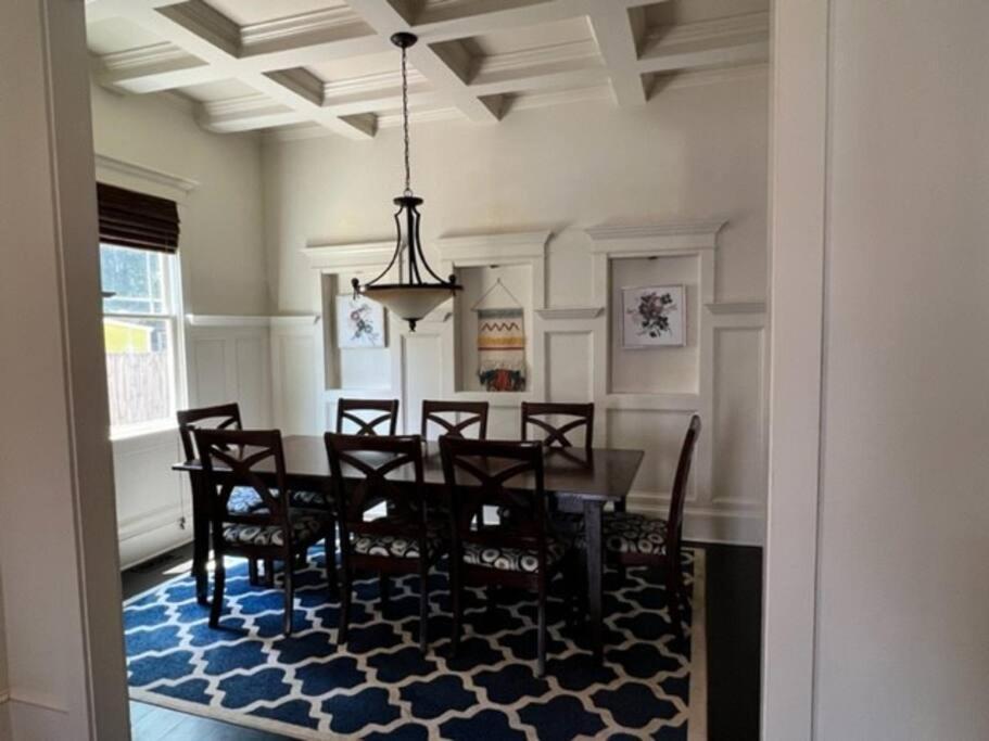 Holiday home Quiet & Cozy 4bd, 3ba Family Atlanta