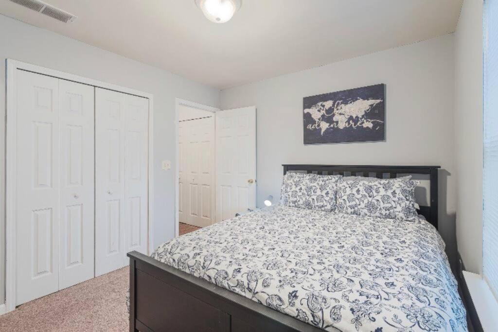 Beautiful Cozy 3-bedroom Townhome Retreat Apartment