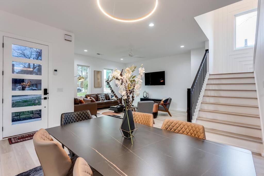 Modern Luxury In The At Havilah Estates *