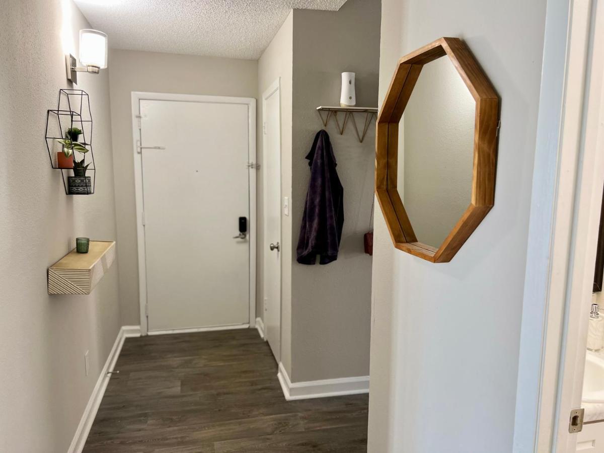 Lovely 2- Bedroom With A Fireplace. * Atlanta
