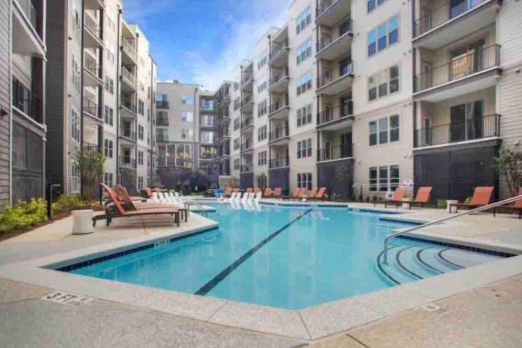 Buckhead W/ Free Parking Apartment *