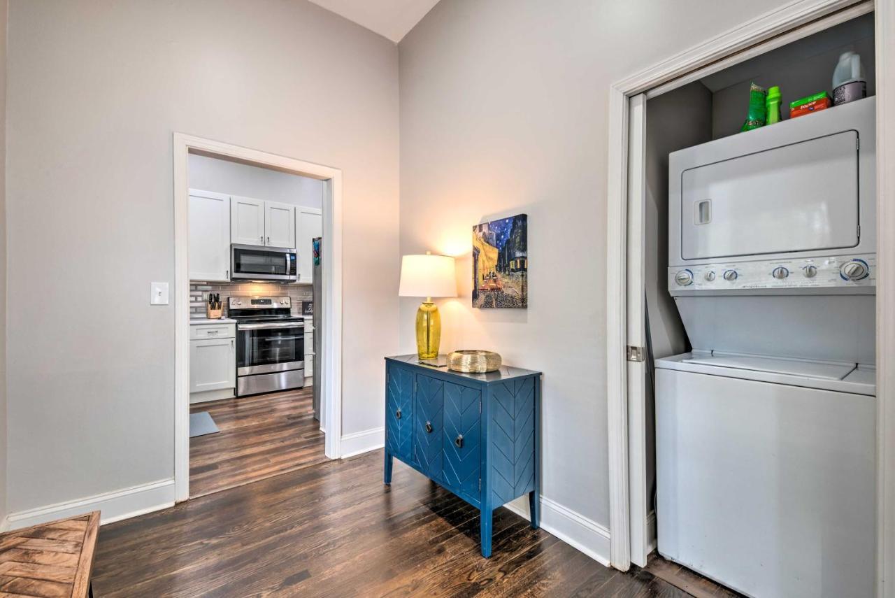 Holiday home Retreat With Deck In Greenbriar Area! *