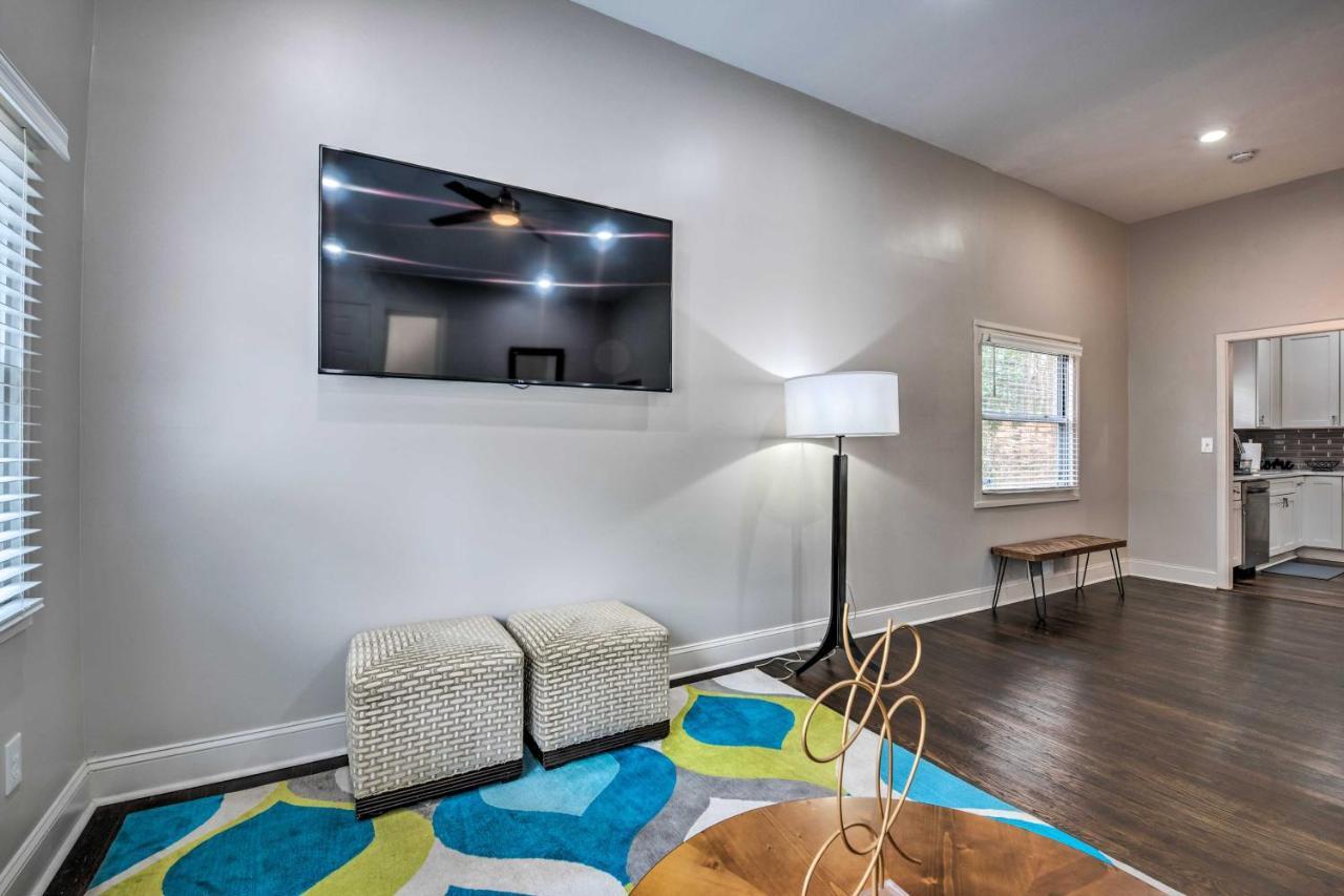 Retreat With Deck In Greenbriar Area! Atlanta