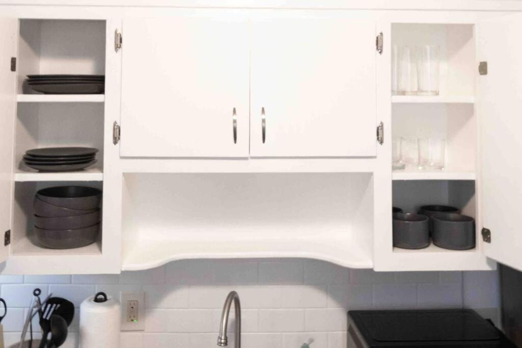Downtown Atl 2bd W/ Free Pkng * Atlanta