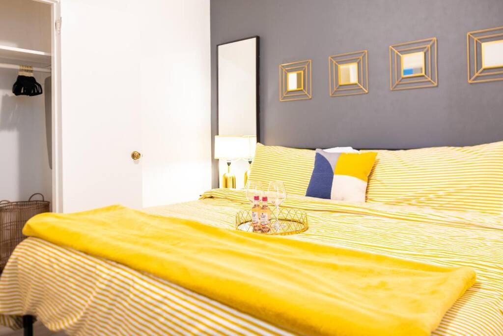 Downtown Atl 2bd W/ Free Pkng *