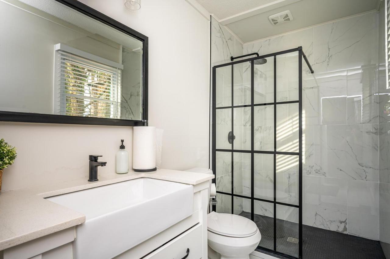 Holiday home Luxurious 4br/3ba In Nw Atl Atlanta